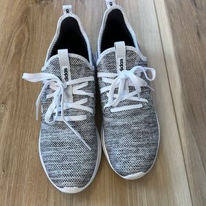 Adidas cloud foam comfort